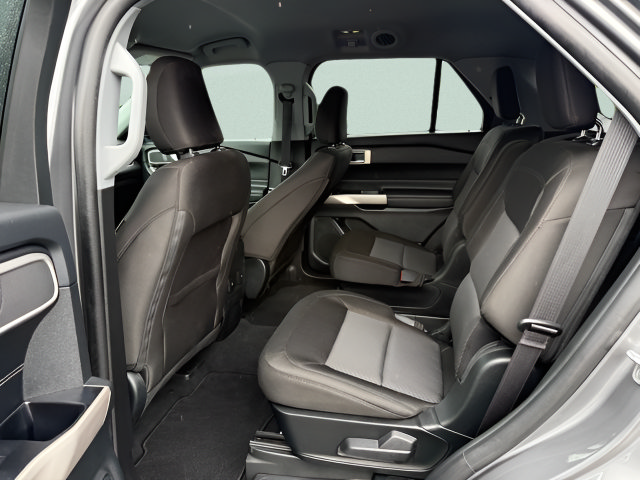 Certified 2023 Ford Explorer XLT AWD/4WD image 5