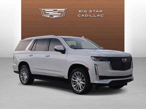 Used 2024 Cadillac Escalade Premium Luxury RWD image 7