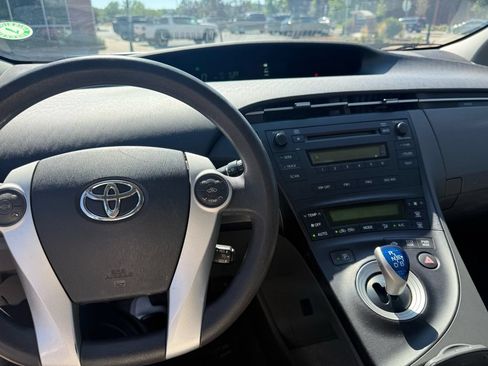 Used 2011 Toyota Prius Two FWD image 15