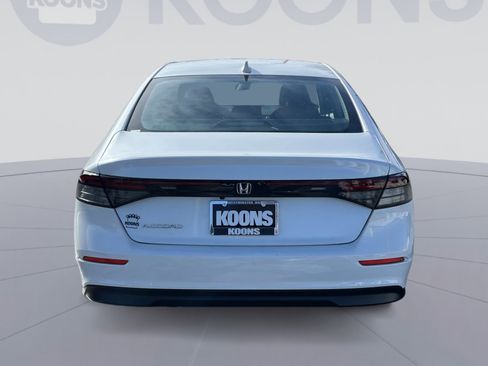 Used 2024 Honda Accord EX image 5