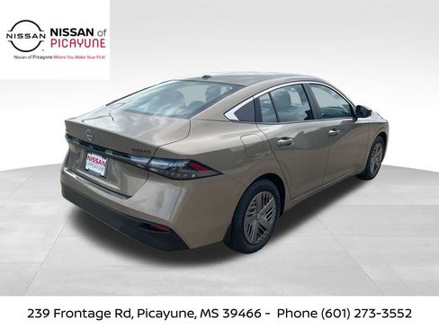 New 2026 Nissan Sentra SV FWD image 6