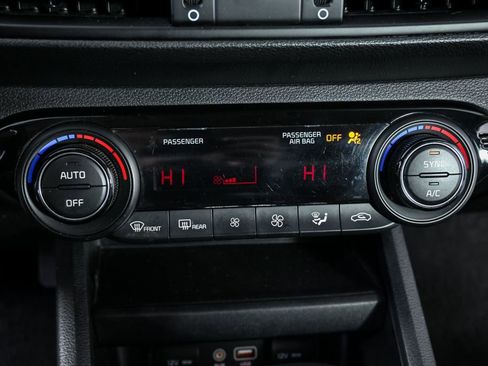 Used 2019 Kia Forte LXS image 14