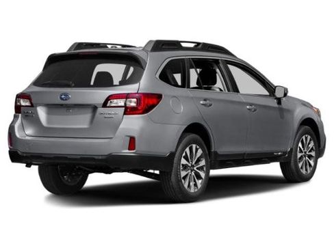 Used 2015 Subaru Outback 3.6R Limited AWD/4WD image 5