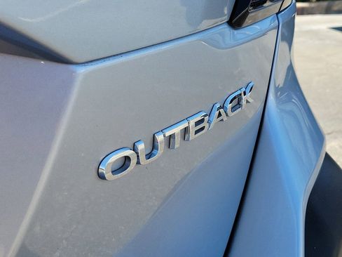 Certified 2023 Subaru Outback Limited image 6