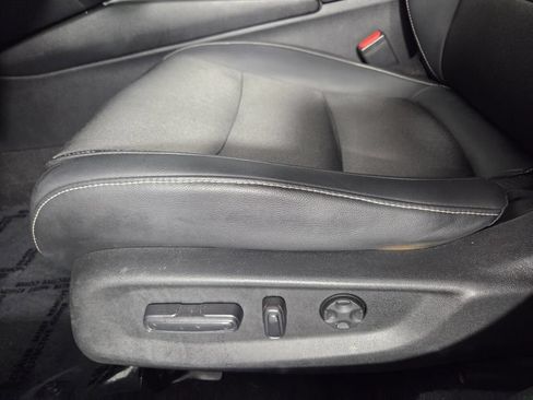 Used 2022 Honda Accord Sport image 11