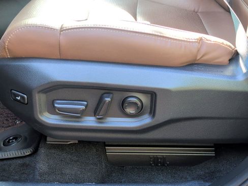 Used 2025 Toyota Tundra 1794 Edition AWD/4WD image 19