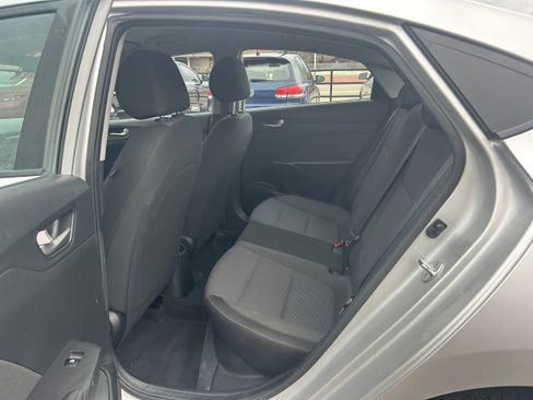 Used 2018 Hyundai Accent SE FWD image 4
