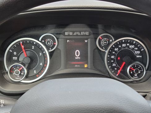 New 2026 RAM 2500 Tradesman AWD/4WD image 13