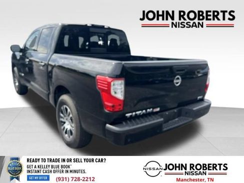 Used 2024 Nissan Titan SV RWD image 18