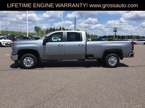 Used 2025 Chevrolet Silverado 2500 LT w/ Convenience Package AWD/4WD image 7