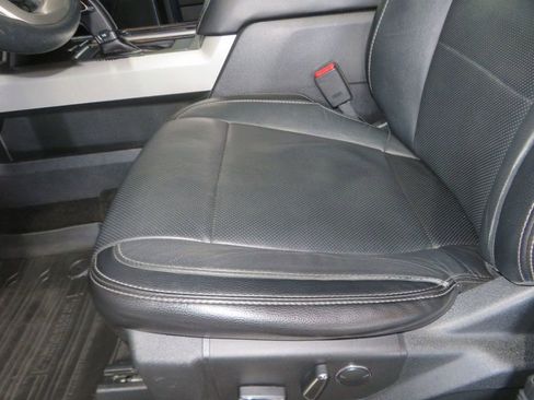 Used 2017 Ford F150 Lariat w/ Equipment Group 502A Luxury image 22