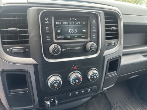 Used 2017 RAM 2500 Tradesman w/ Chrome Appearance Group RWD image 25