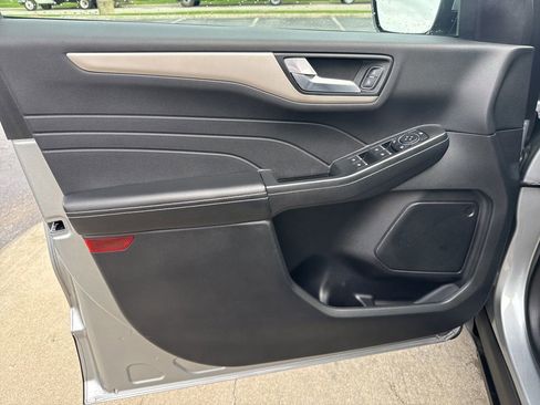 Used 2022 Ford Escape SEL image 66