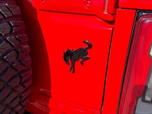 Used 2022 Ford Bronco Wildtrak image 34