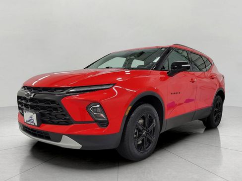 Used 2023 Chevrolet Blazer LT w/ Midnight/Sport Edition image 12