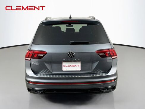 Used 2024 Volkswagen Tiguan SE R-Line FWD image 7