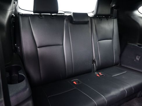 Used 2024 Toyota Highlander XSE AWD/4WD image 18