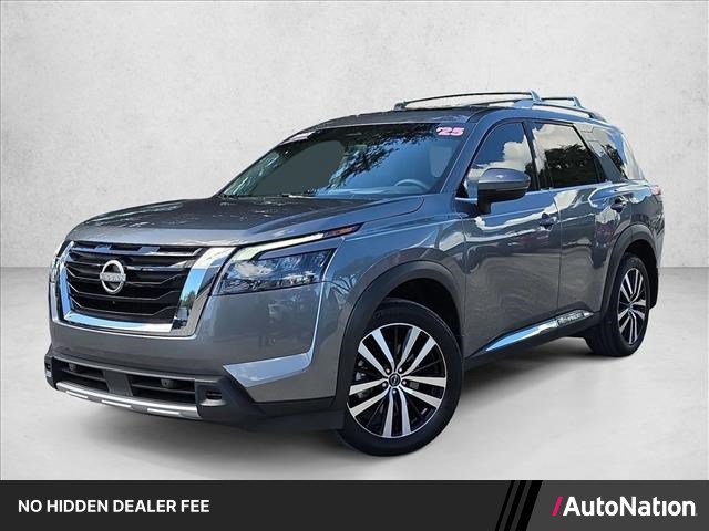 Used 2025 Nissan Pathfinder Platinum w/ Cargo Package FWD image 1