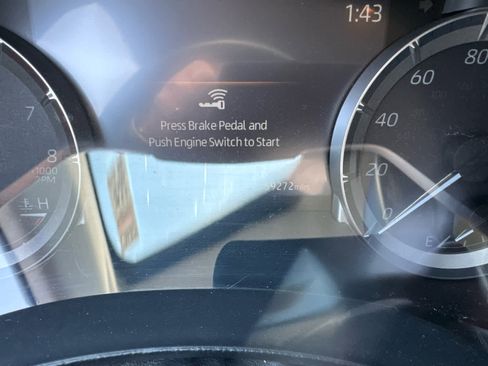 Used 2023 Toyota Highlander XLE image 13