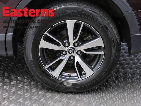 Used 2016 Toyota RAV4 XLE w/ Convenience Package AWD/4WD image 8