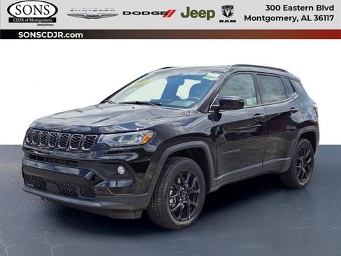 New 2026 Jeep Compass Latitude AWD/4WD image 1
