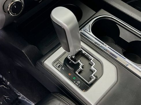 Certified 2018 Toyota Tundra Platinum AWD/4WD image 15
