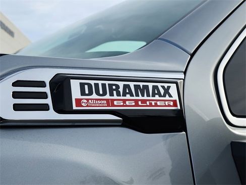 New 2026 GMC Sierra 2500 Denali w/ Denali Reserve Package image 13