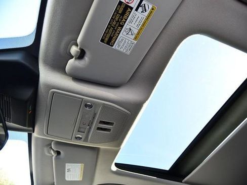 New 2026 Nissan Kicks SR w/ SR Premium Package image 25