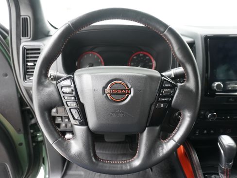 Used 2023 Nissan Frontier PRO-4X w/ Pro-4X Premium Package AWD/4WD image 17
