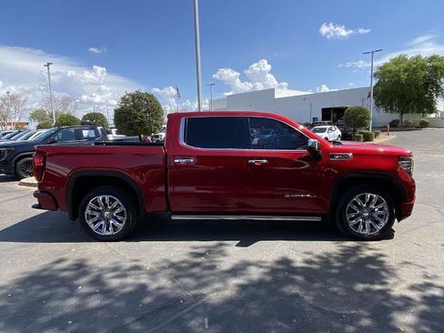Used 2024 GMC Sierra 1500 Denali AWD/4WD image 2