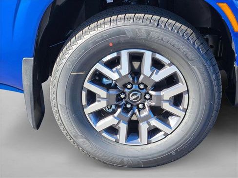 New 2026 Nissan Frontier SV w/ Tow Package image 15