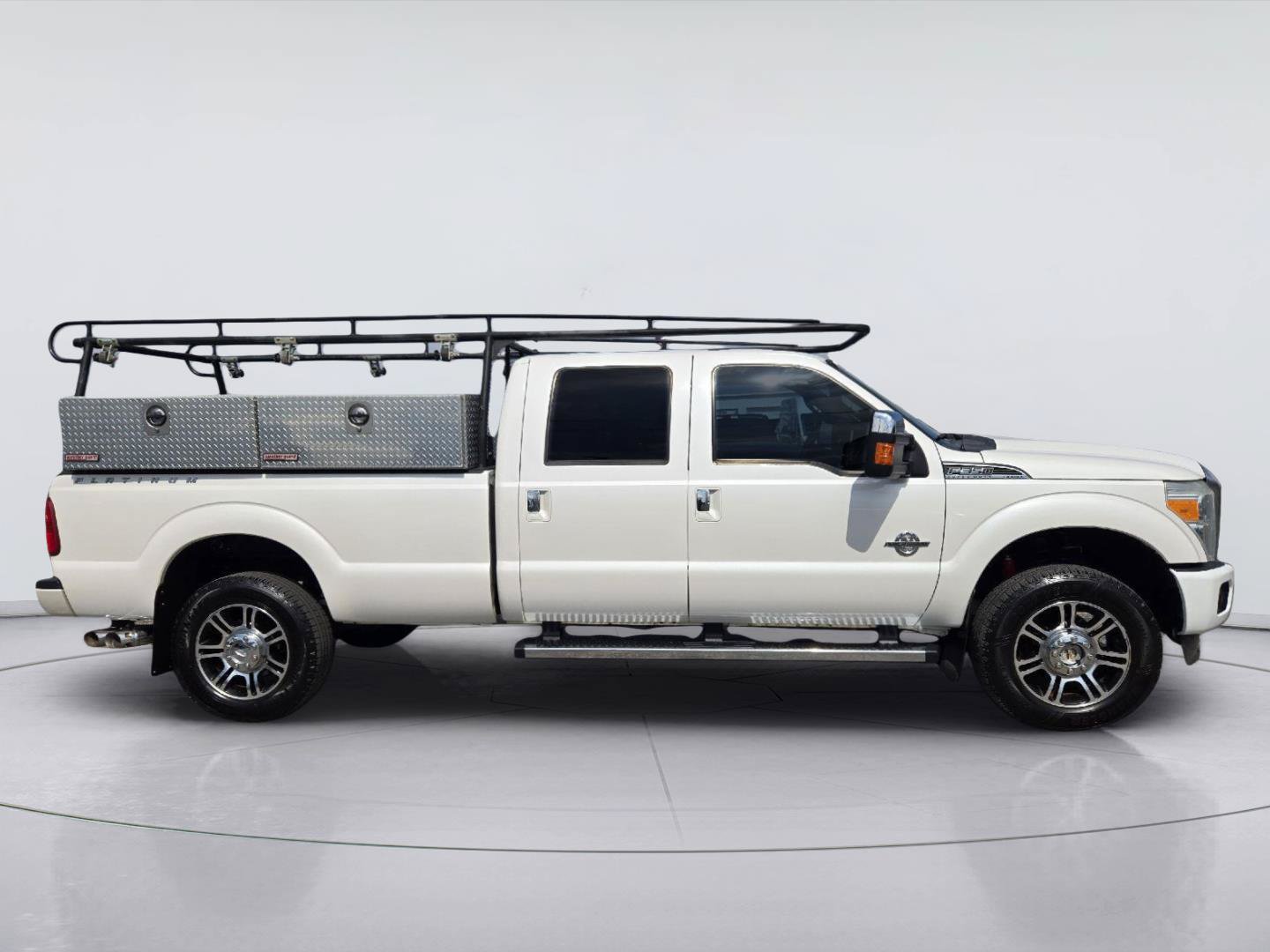 Used 2013 Ford F350 Platinum w/ FX4 Off Road Pkg AWD/4WD image 4