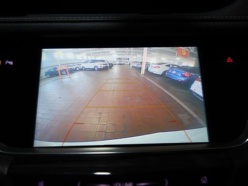 Used 2019 Cadillac XT5 FWD image 18