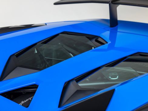 Used 2017 Lamborghini Aventador LP 750-4 Superveloce image 40