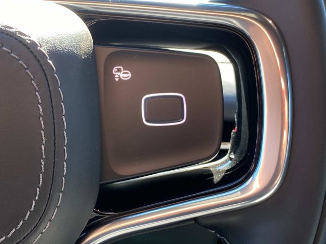 New 2026 Lincoln Navigator Reserve w/ Jet Appearance Package AWD/4WD image 17