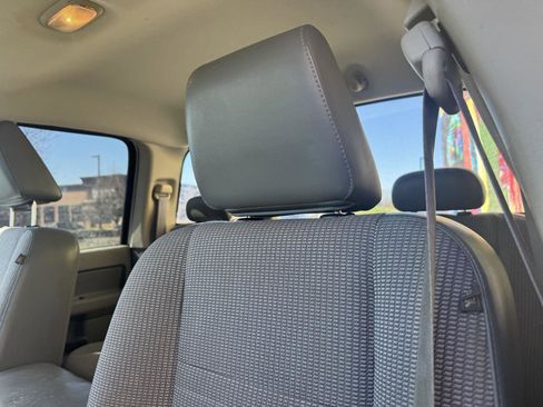 Used 2007 Dodge Ram 1500 Truck ST w/ Trailer Tow Group image 9