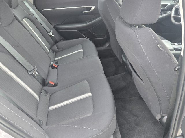 Used 2023 Hyundai Sonata SE FWD image 15