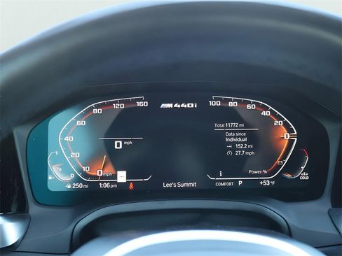 Used 2023 BMW 440i xDrive Convertible w/ Premium Package image 31