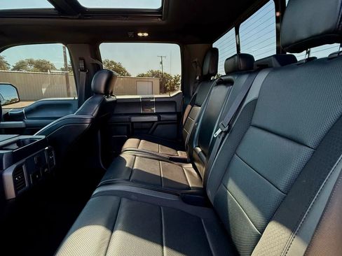 Used 2019 Ford F150 Raptor w/ Equipment Group 802A Luxury image 14