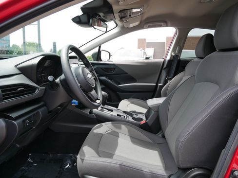 Used 2024 Subaru Crosstrek 2.0i AWD/4WD image 32