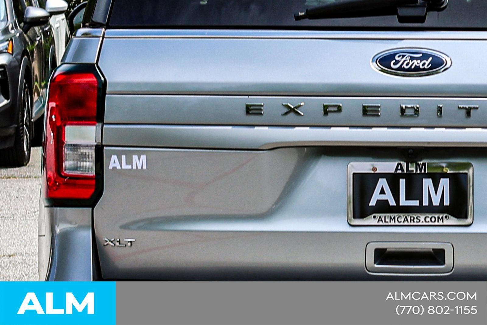 Used 2024 Ford Expedition XLT RWD image 13