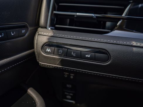 Certified 2025 INFINITI QX80 Luxe AWD/4WD image 18