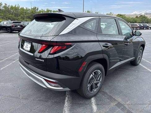 New 2026 Hyundai Tucson Blue SE AWD/4WD image 8
