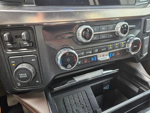 Used 2024 Ford F350 King Ranch AWD/4WD image 14