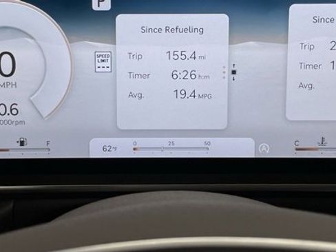 New 2025 Genesis G90 3.5T image 16