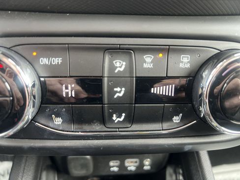 Certified 2023 Chevrolet TrailBlazer LT w/ Convenience Package image 34