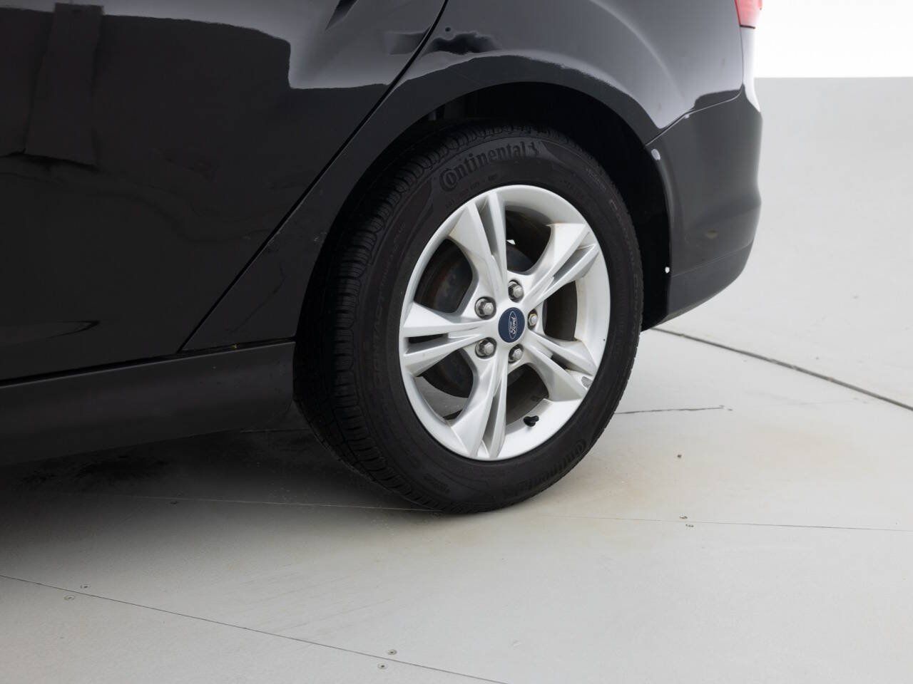 Used 2013 Ford Focus SE FWD image 20