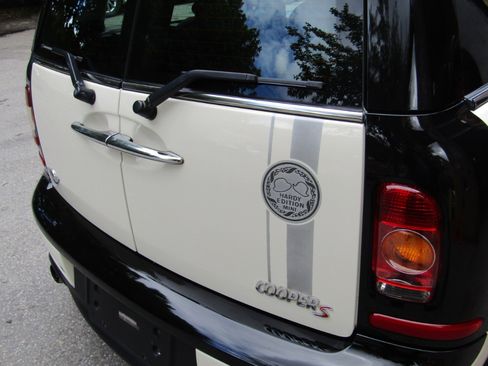 Used 2010 MINI Cooper Clubman S image 14