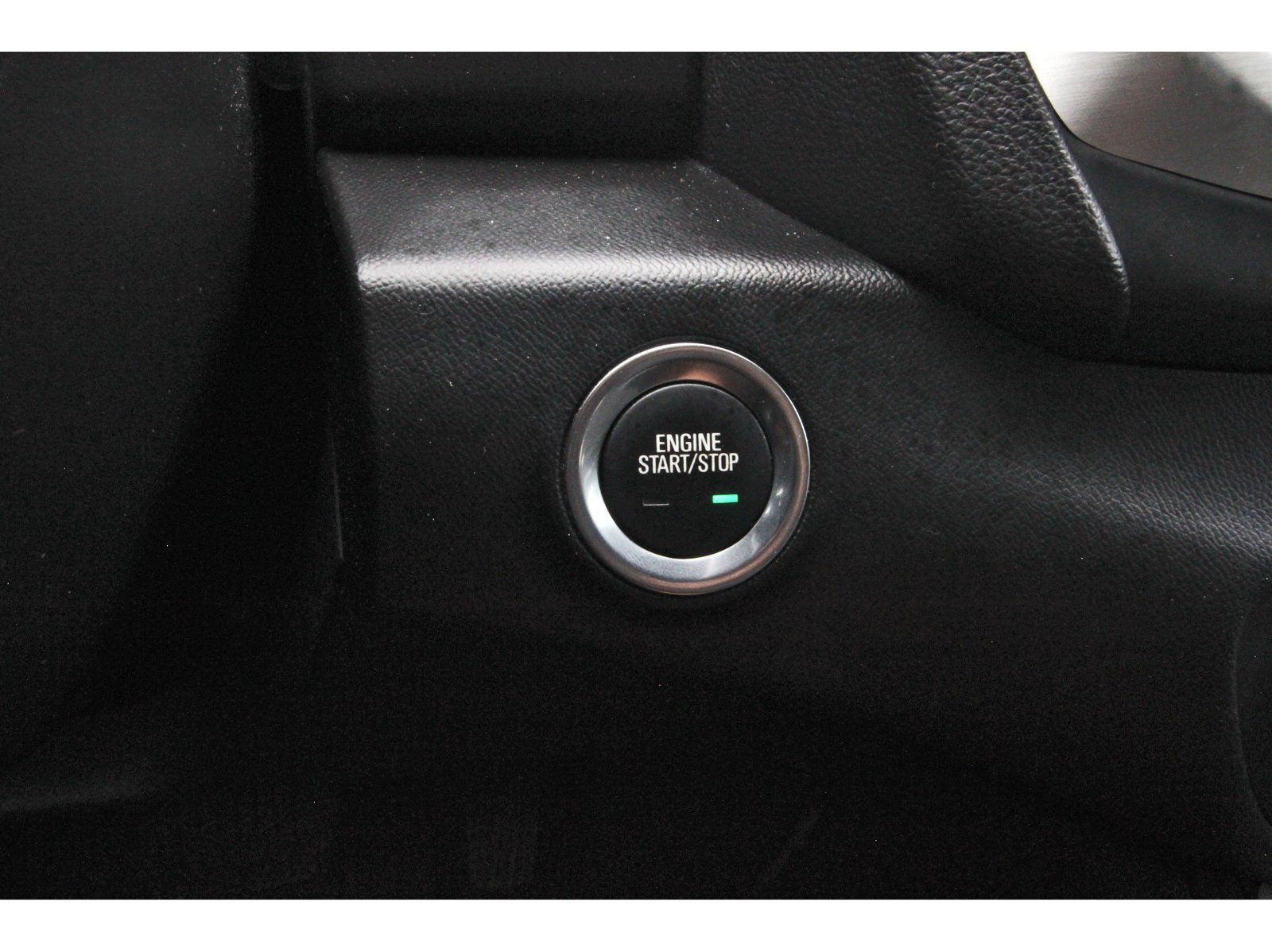 Used 2023 GMC Terrain SLE w/ Driver Convenience Package AWD/4WD image 23