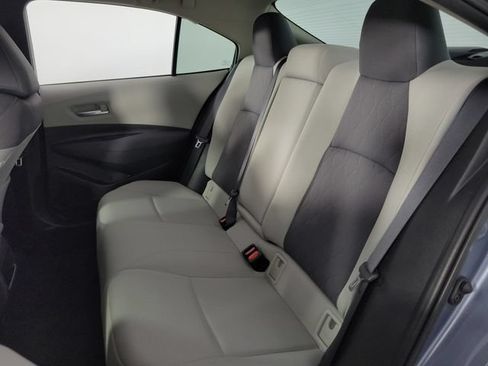 Used 2020 Toyota Corolla LE FWD image 17